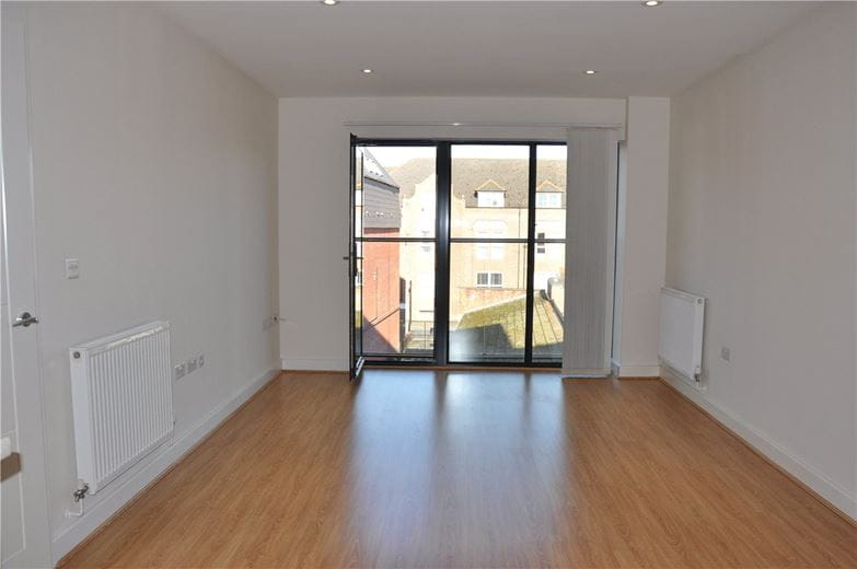 2 bedroom flat, West Street, Newbury RG14