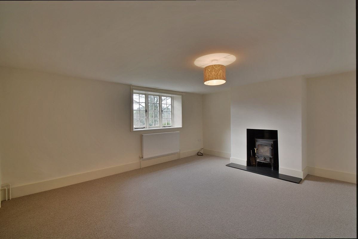 3 bedroom house, Stoke, Andover SP11 - Let Agreed