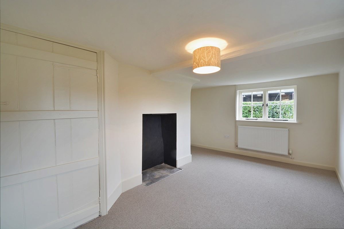 3 bedroom house, Stoke, Andover SP11 - Let Agreed