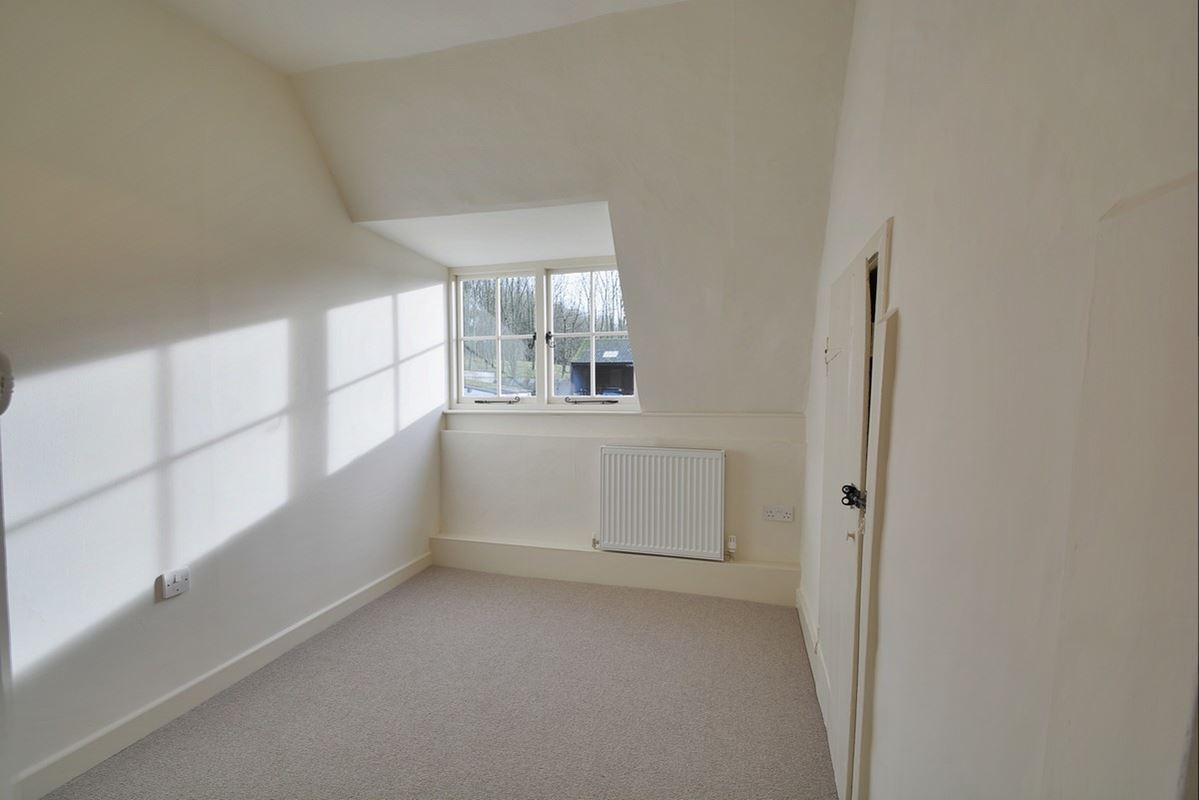3 bedroom house, Stoke, Andover SP11 - Let Agreed