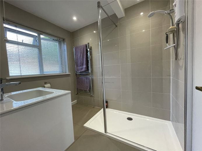 4 bedroom house, Newbury, Berkshire RG14 - Let Agreed