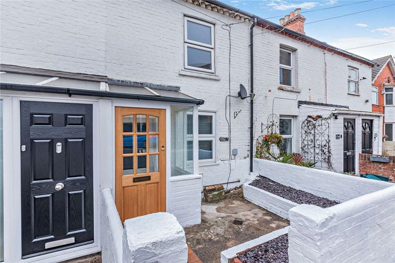 2 bedroom house, Newbury, Berkshire RG14 - Available