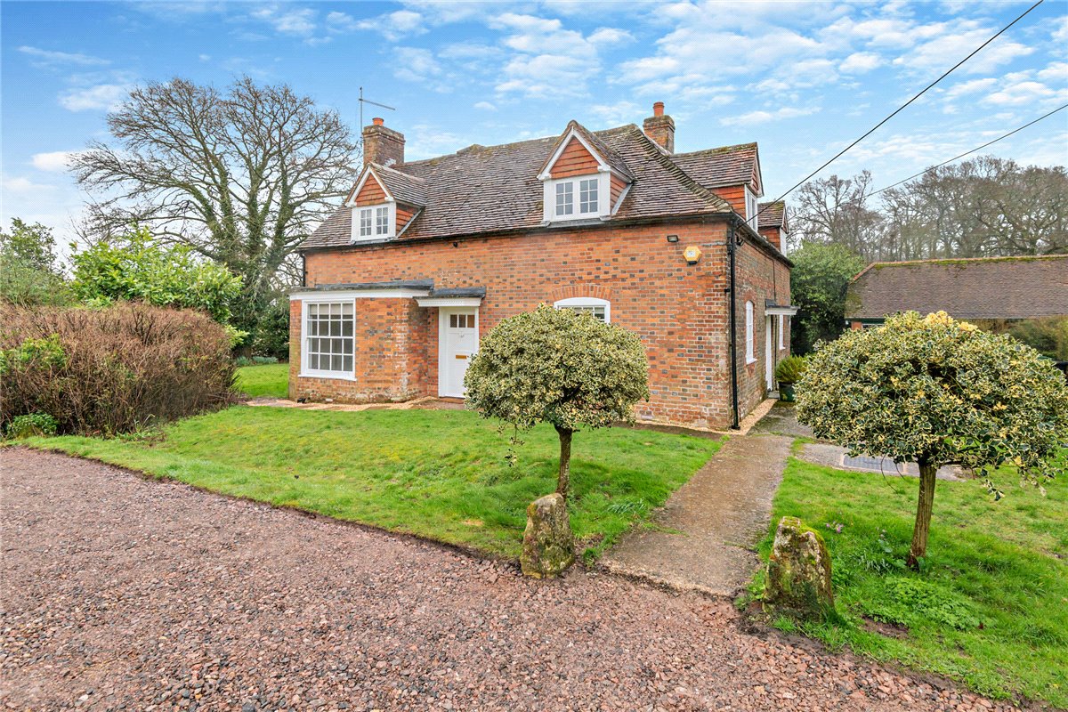 5 bedroom house, Upper Green, Inkpen RG17 - Let Agreed