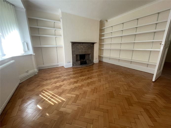 5 bedroom house, Love Lane, Donnington RG14 - Under Offer