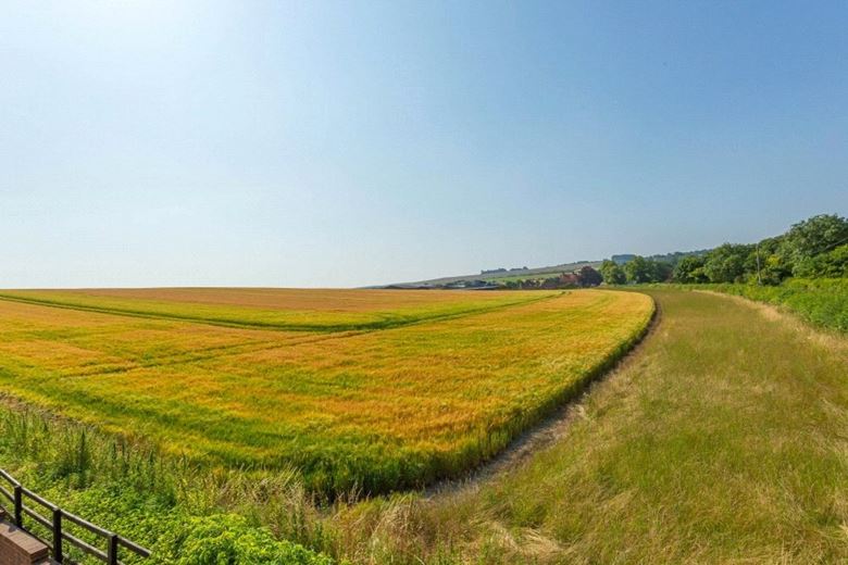 5 bedroom house, Manor Road, Wantage OX12 - Available