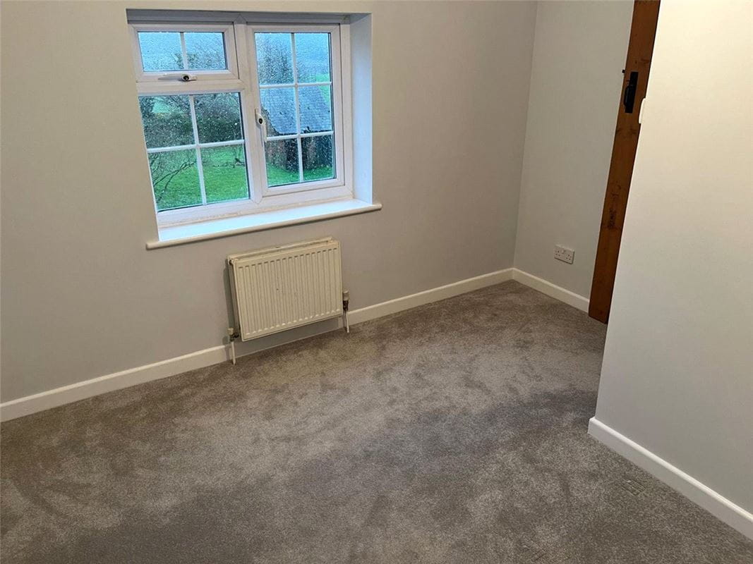 4 bedroom house, Sydmonton, Burghclere RG20 - Let Agreed