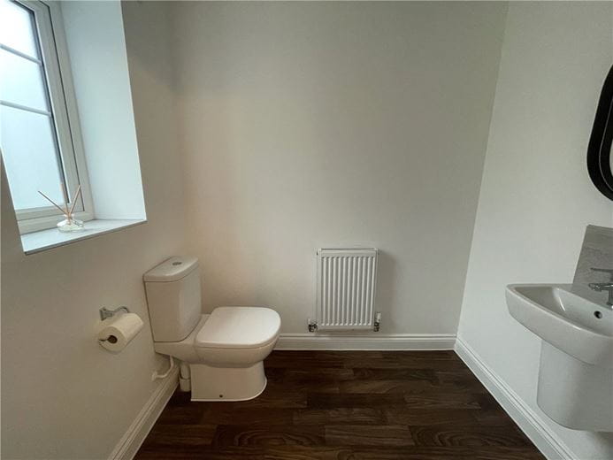 2 bedroom house, Woolhampton, Reading RG7 - Under Offer