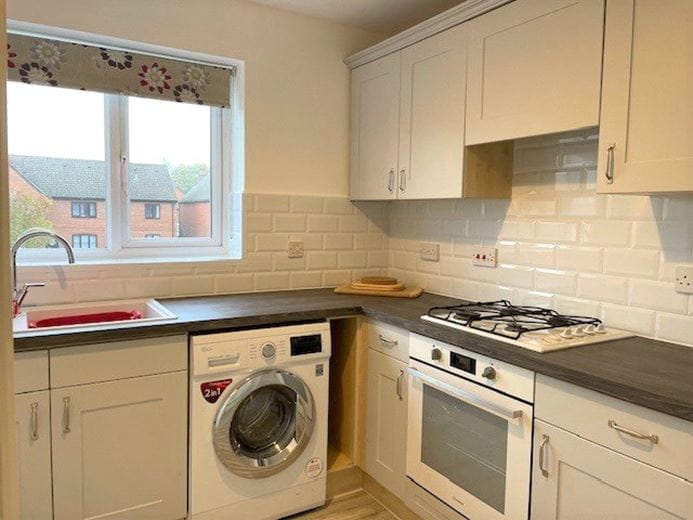 1 bedroom flat, Oddfellows Road, Newbury RG14