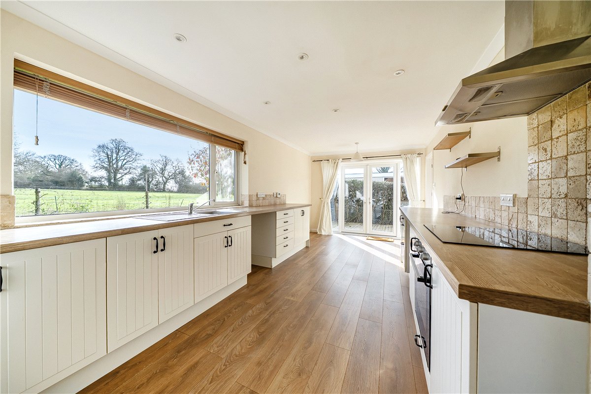 3 bedroom house, Tangley, Andover SP11 - Let Agreed