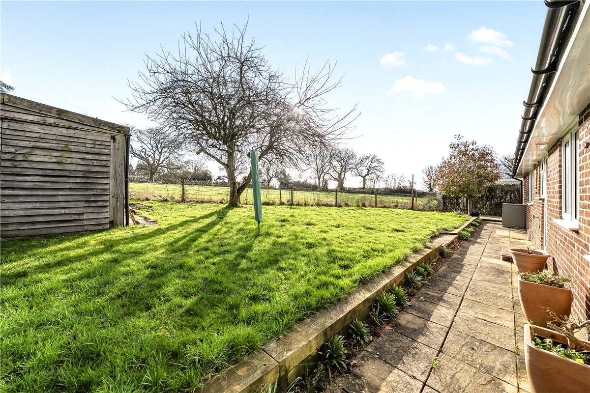3 bedroom house, Tangley, Andover SP11 - Let Agreed