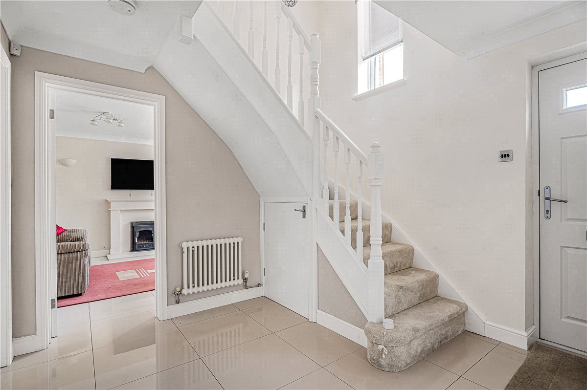 4 bedroom house, Willows Edge, Eynsham OX29 - Available