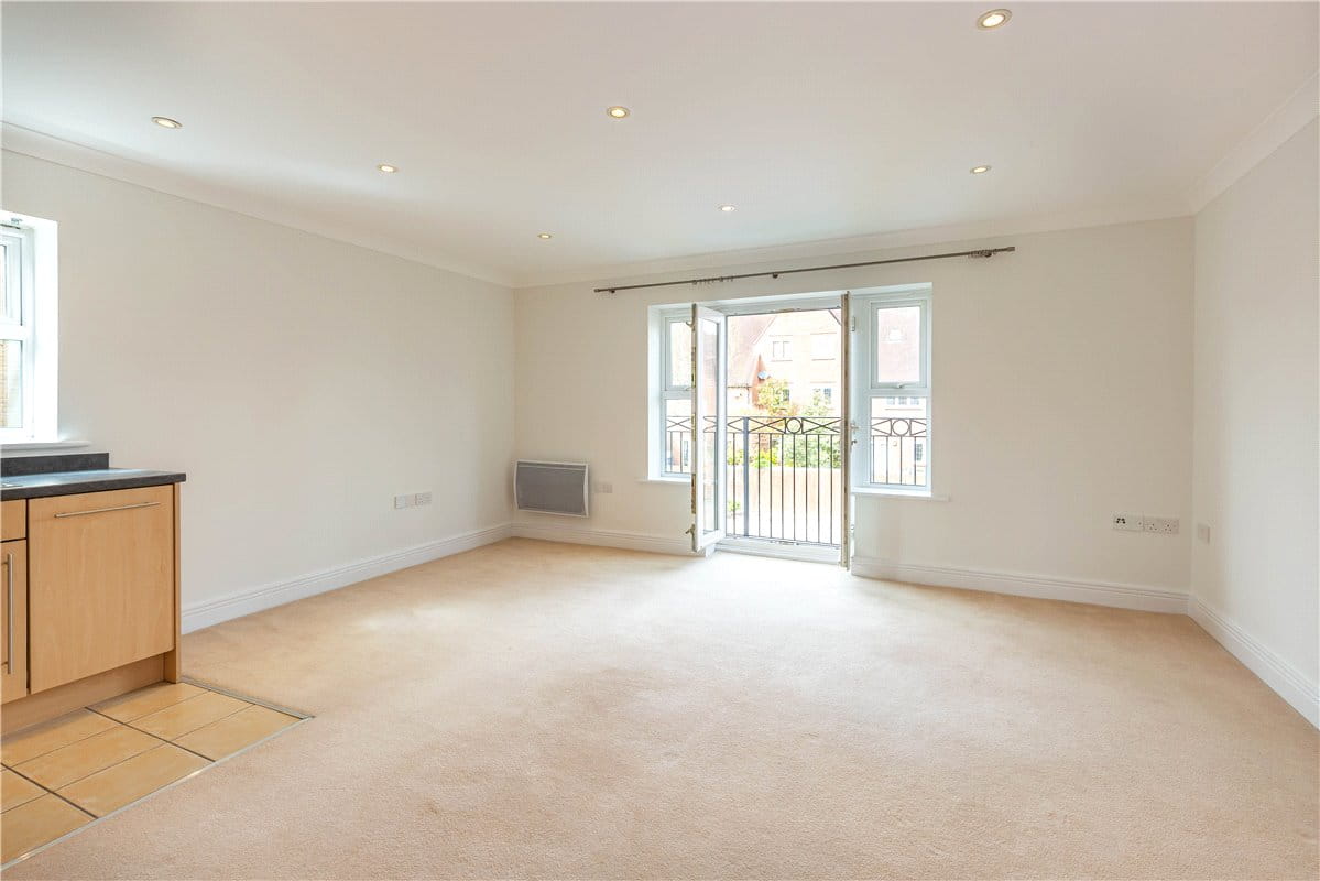 1 bedroom flat, Elizabeth Jennings Way, Oxford OX2 - Available