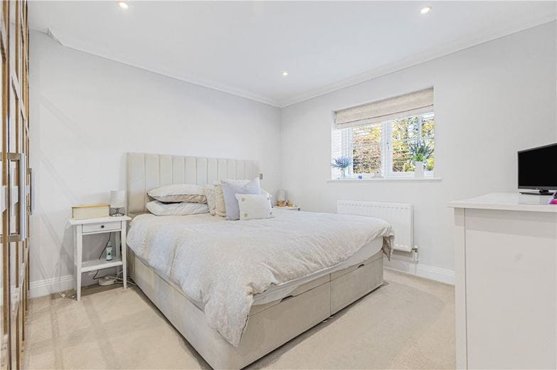 3 bedroom house, Couling Close, Yarnton OX5 - Available