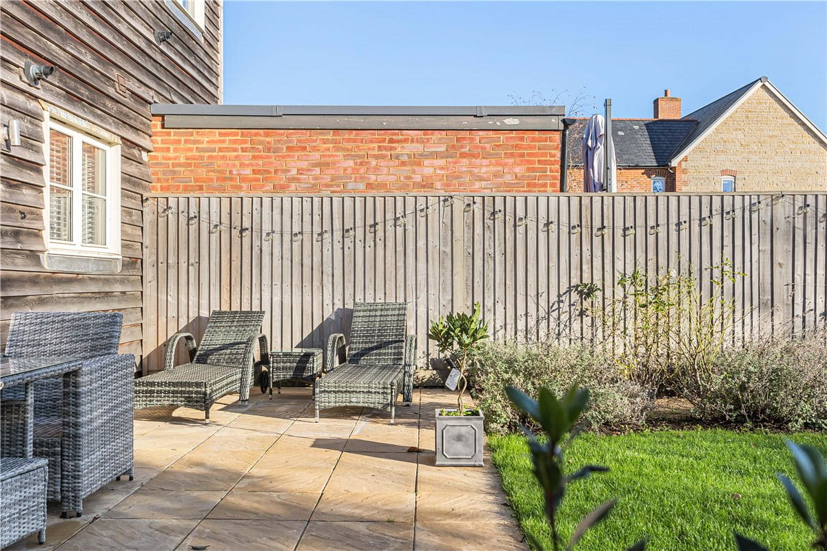 3 bedroom house, Couling Close, Yarnton OX5 - Available