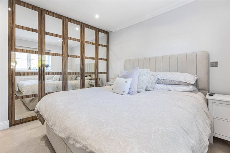 3 bedroom house, Couling Close, Yarnton OX5 - Available