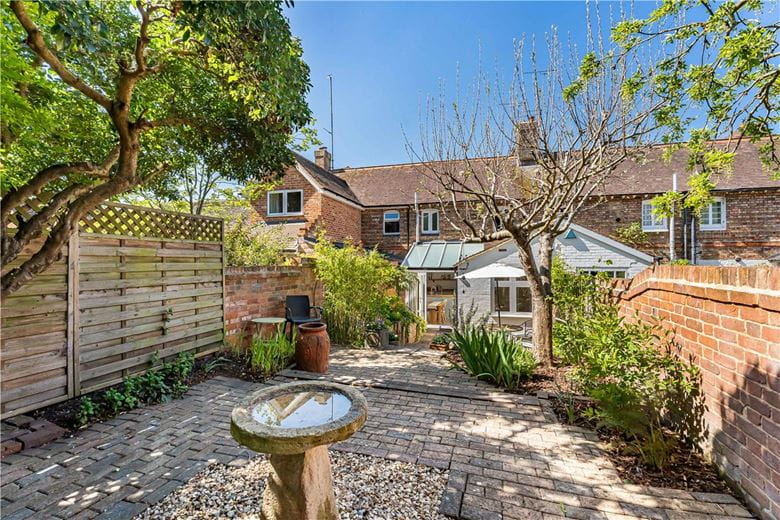 3 bedroom cottage, Wolvercote Green, Oxford OX2 - Available