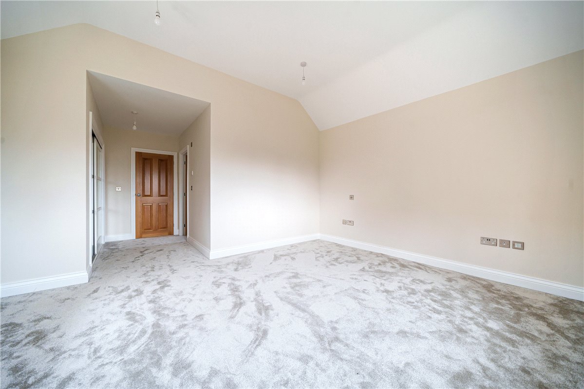4 bedroom house, Southfields, Weston-on-the-Green OX25 - Available