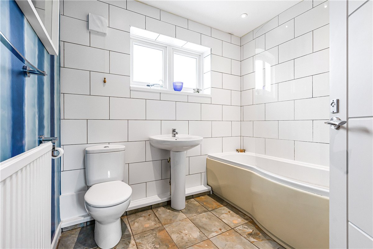 5 bedroom house, Pigeon House Lane, Freeland OX29 - Available
