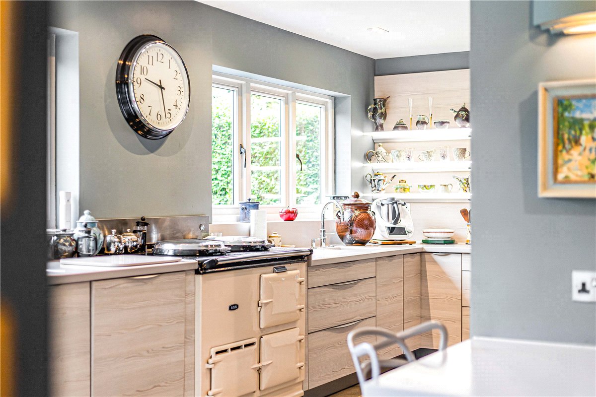 5 bedroom house, Pigeon House Lane, Freeland OX29 - Available