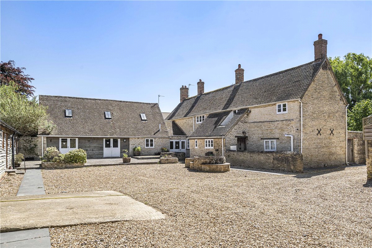 5 bedroom house, North Lane, Weston-on-the-Green OX25 - Sold STC