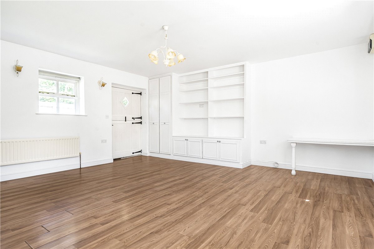 5 bedroom house, North Lane, Weston-on-the-Green OX25 - Sold STC