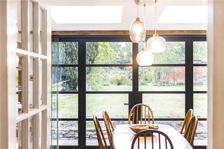 4 bedroom house, The Causeway, Steventon OX13 - Sold