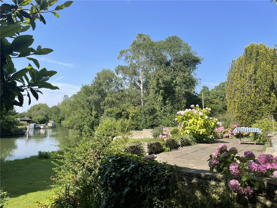 3 bedroom house, Mill Lane, Iffley OX4 - Sold