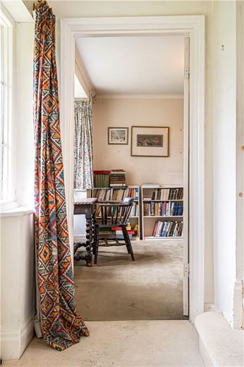 3 bedroom house, Bagley Wood Road, Kennington OX1 - Available