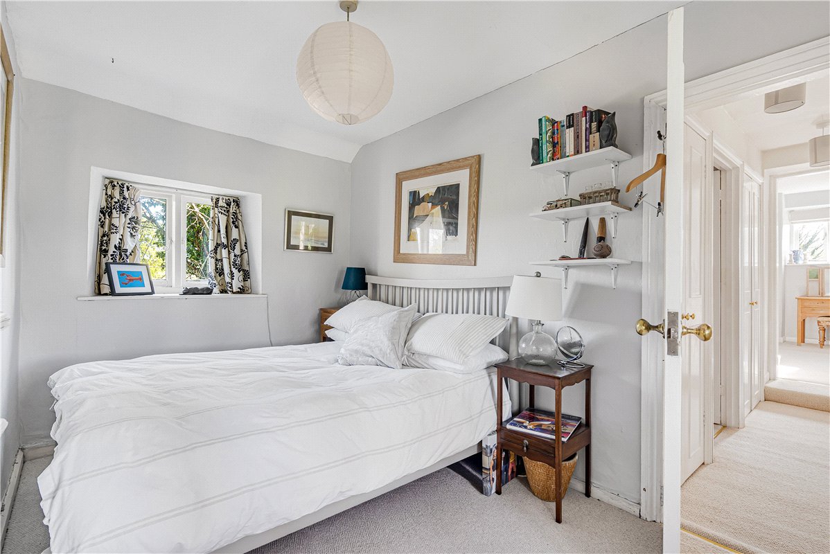 4 bedroom house, Station Road, Lower Heyford OX25 - Available