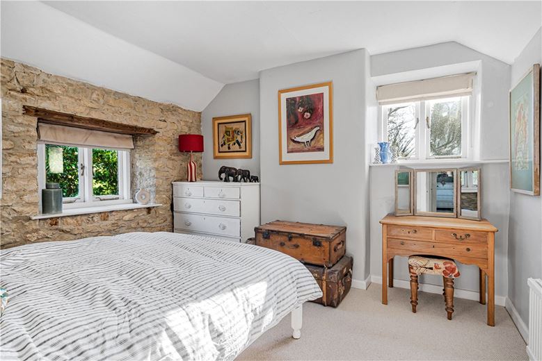 4 bedroom house, Station Road, Lower Heyford OX25 - Available