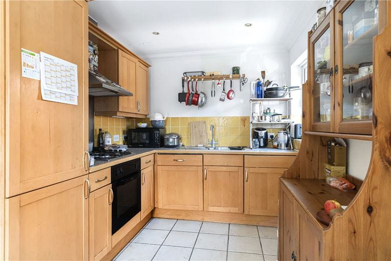 2 bedroom flat, Rewley Road, Oxford OX1 - Sold STC