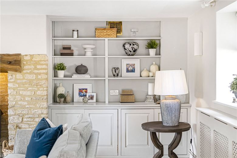 4 bedroom house, Shepherds Close, Weston-on-the-Green OX25 - Sold STC