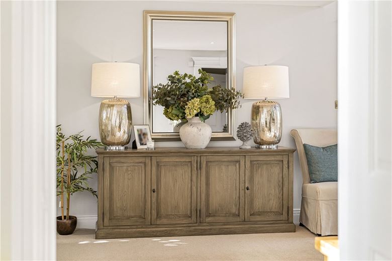 4 bedroom house, Shepherds Close, Weston-on-the-Green OX25 - Sold STC