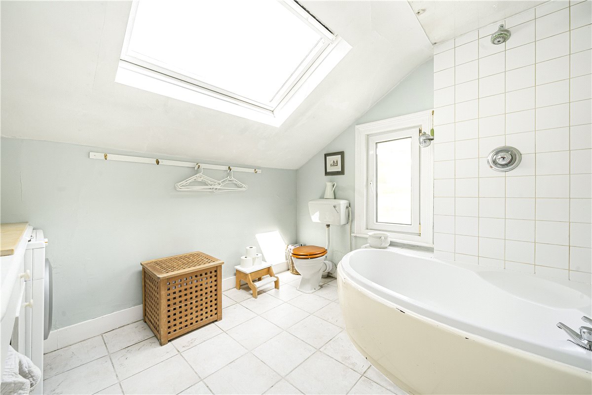 2 bedroom cottage, Hollybush Row, Oxford OX1 - Sold STC