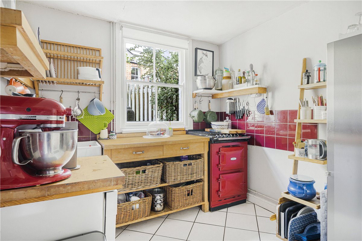 2 bedroom cottage, Hollybush Row, Oxford OX1 - Sold STC