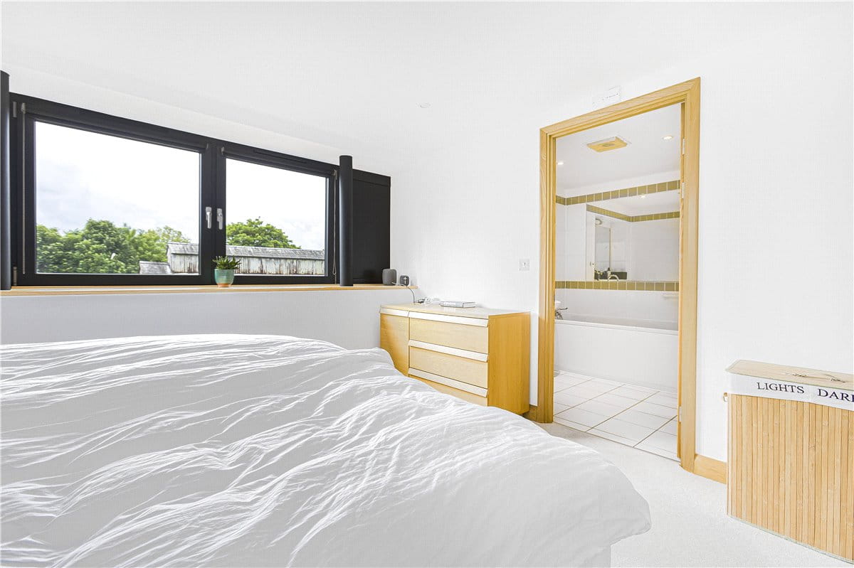 4 bedroom flat, St. Thomas Street, Oxford OX1 - Sold