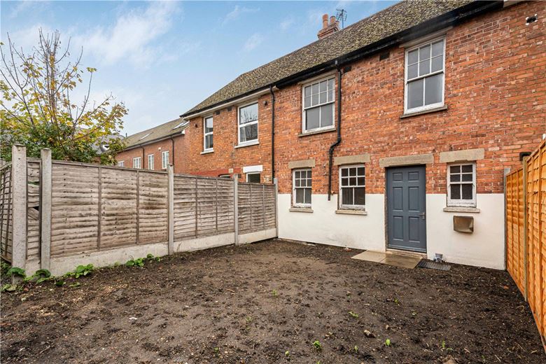 3 bedroom house, New Street, Abingdon OX14 - Available