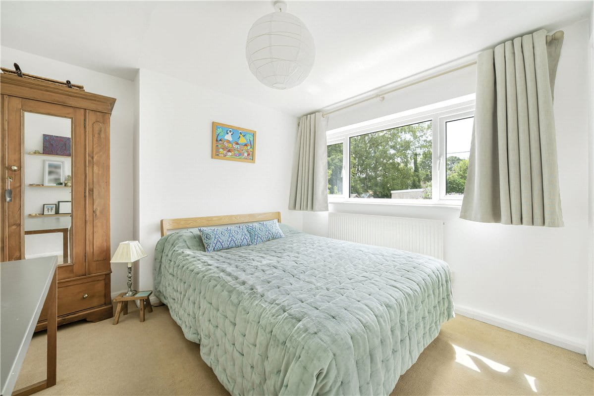4 bedroom house, Keens Close, Enstone OX7 - Available