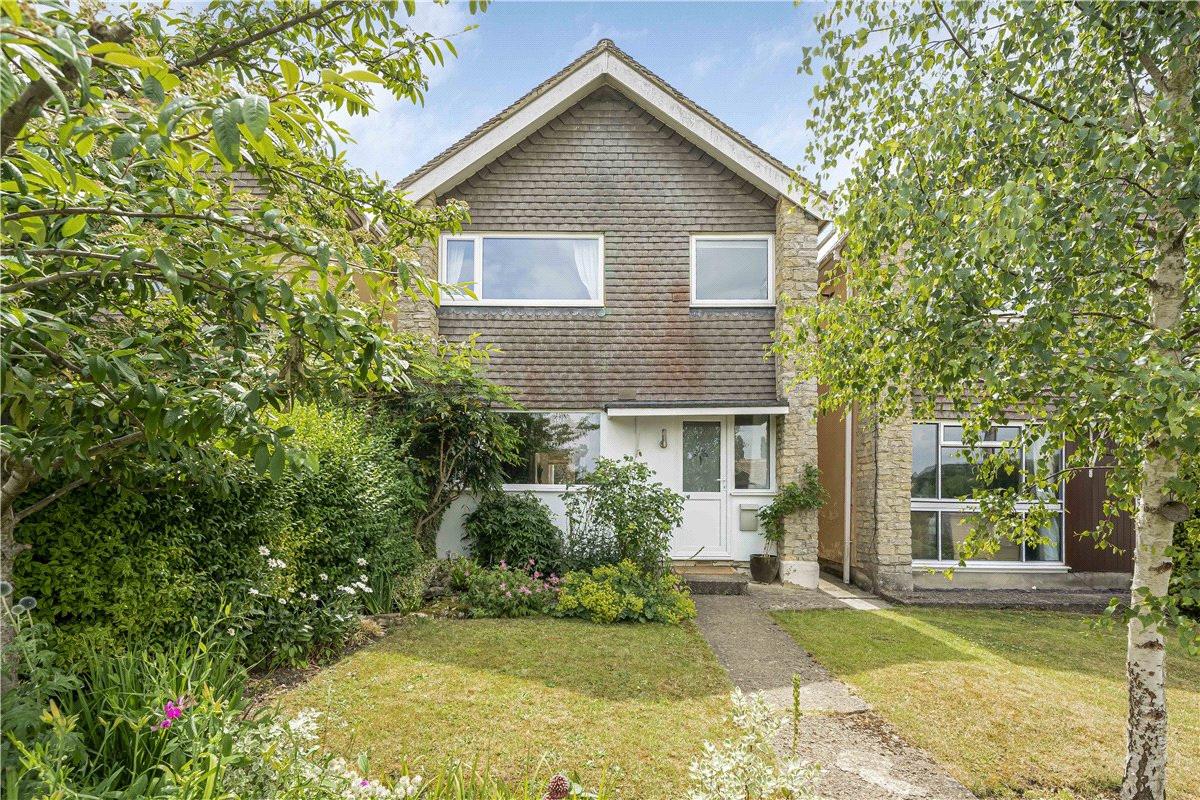 4 bedroom house, Keens Close, Enstone OX7 - Available