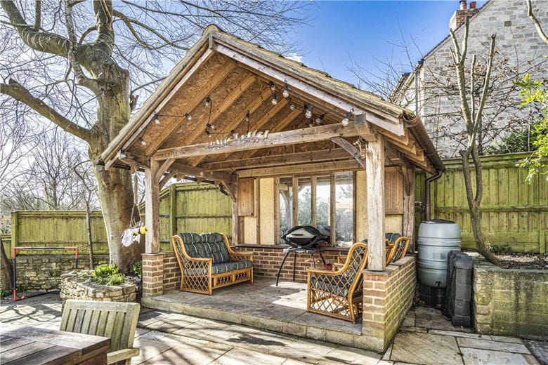 5 bedroom house, Middle Street, Islip OX5 - Sold