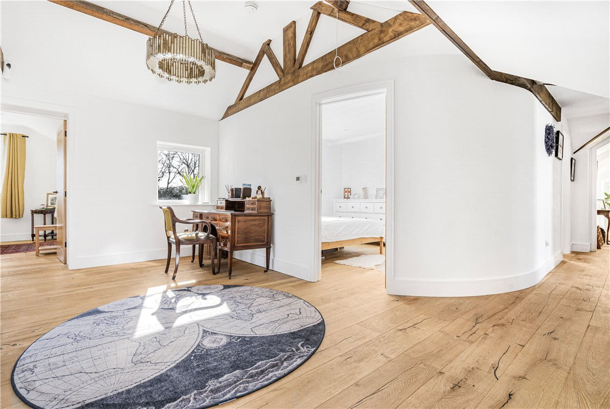 5 bedroom house, Middle Street, Islip OX5 - Sold