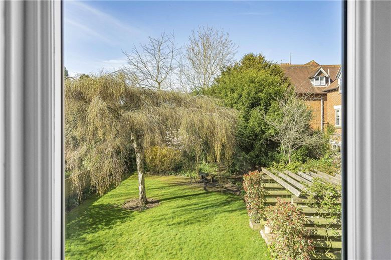 2 bedroom flat, Banbury Road, Oxford OX2 - Sold STC