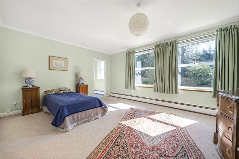 3 bedroom flat, Banbury Road, Oxford OX2 - Sold STC