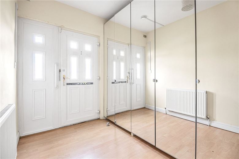 3 bedroom bungalow, Islip Gardens, Northolt UB5 - Sold STC