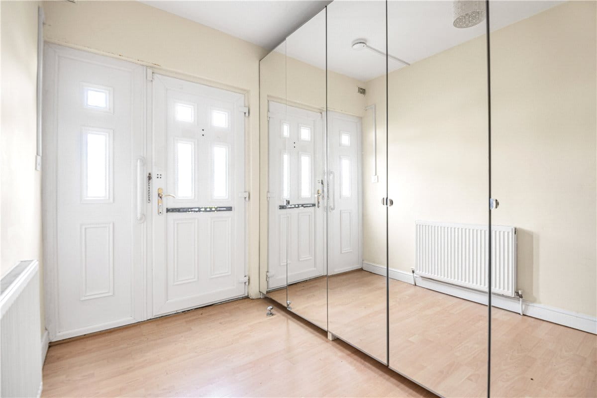 3 bedroom bungalow, Islip Gardens, Northolt UB5 - Sold STC