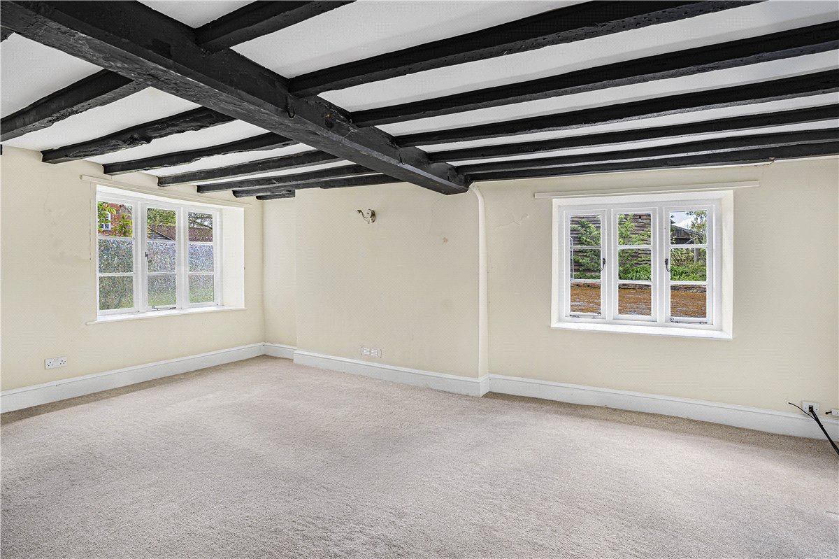 41 acres Country Estate, Mill Lane, Twyford MK18 - Available