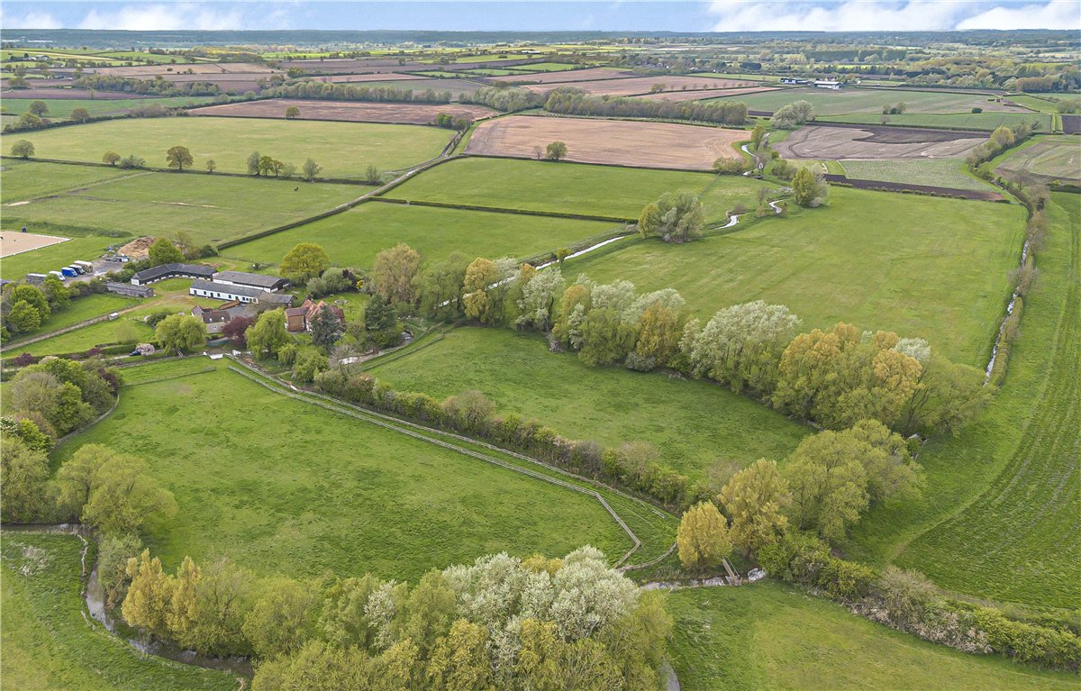 41 acres Country Estate, Mill Lane, Twyford MK18 - Available