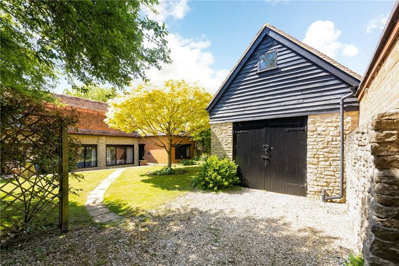 5 bedroom , Sutton Wick Lane, Drayton OX14 - Available