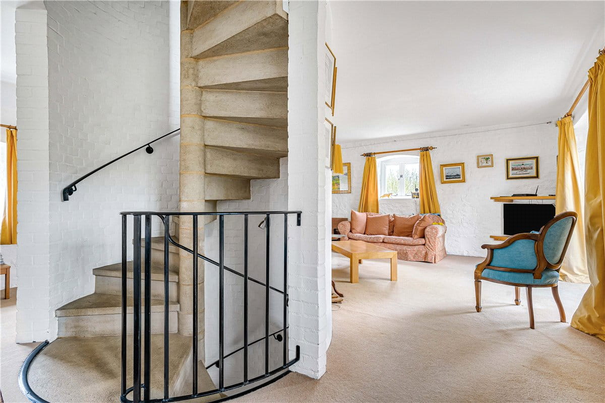 4 bedroom house, Cuddesdon, Oxford OX44 - Available