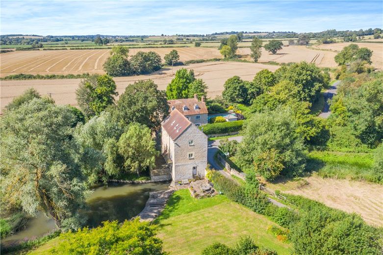 4 bedroom house, Cuddesdon, Oxford OX44 - Available